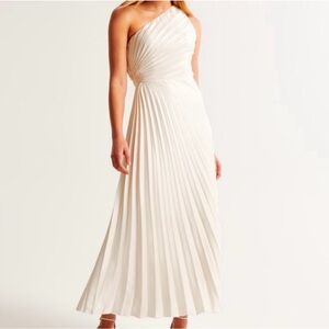 Abercrombie & Fitch One-Shoulder White Pleated Dress